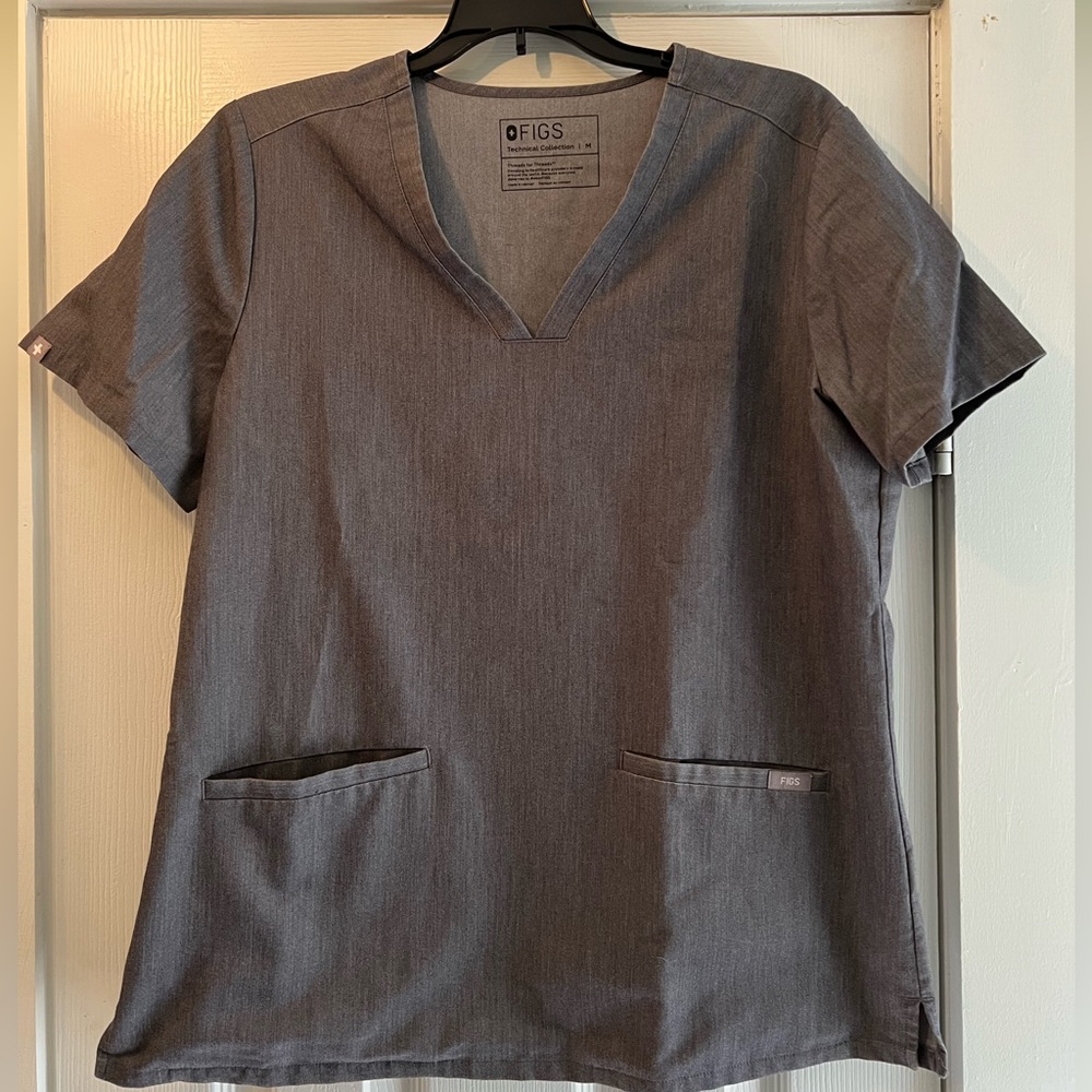 Figs woman’s scrub top